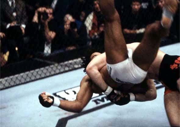 UFC 34 Image 09