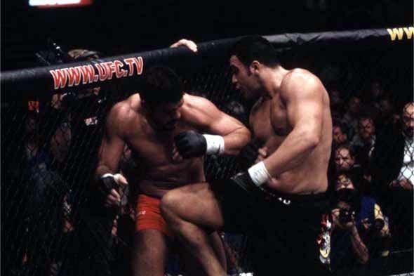 UFC 34 Image 12