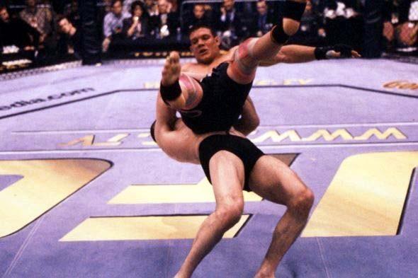 UFC 31 Image 09