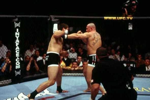 UFC 40 Image 08