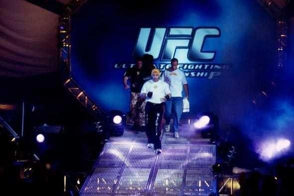 UFC 40 Image 15