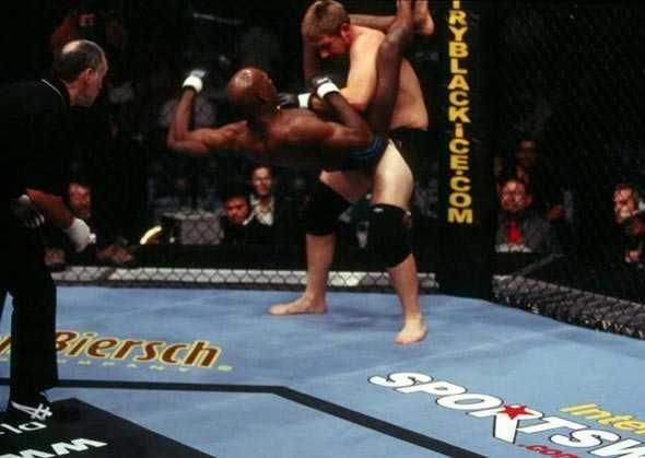 UFC 40 Image 69