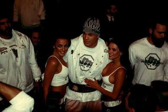 UFC 40 Image 102