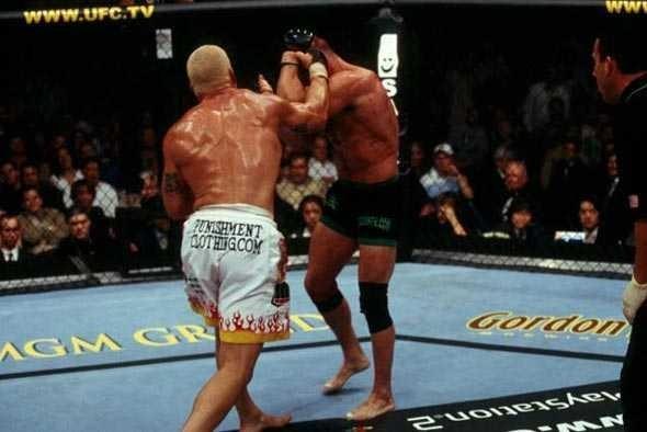 UFC 40 Image 127