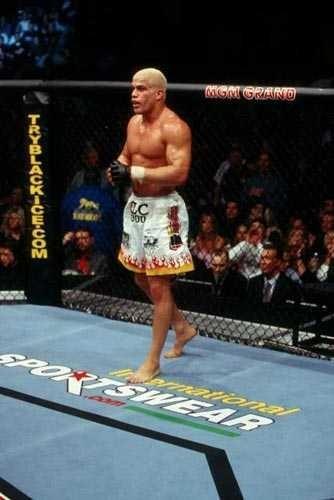 UFC 40 Image 129