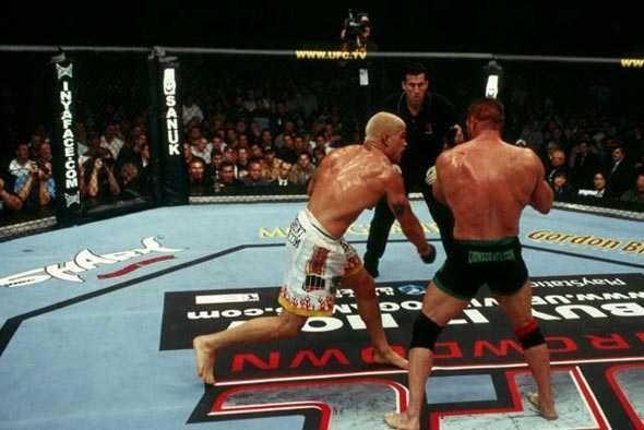 UFC 40 Image 139