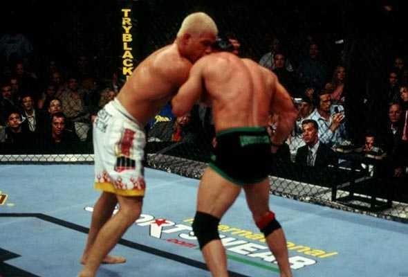 UFC 40 Image 142