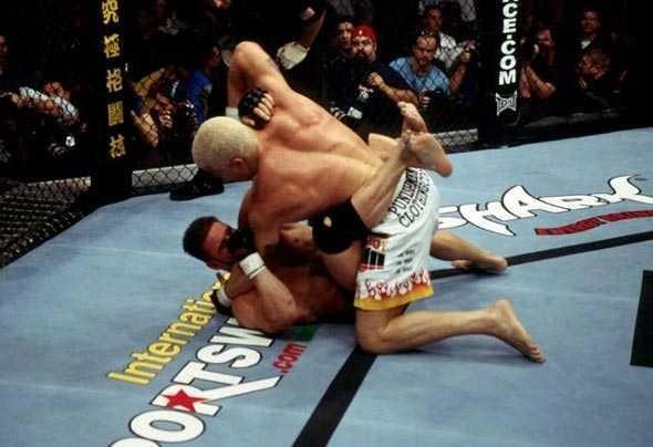 UFC 40 Image 143