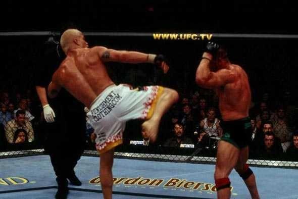UFC 40 Image 157