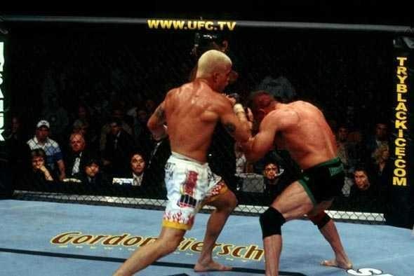 UFC 40 Image 188
