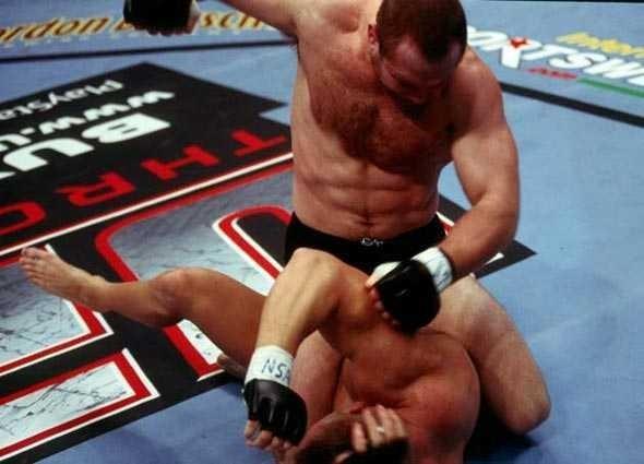 UFC 40 Image 194