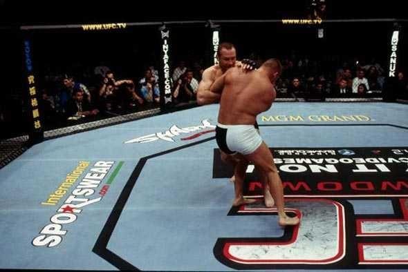 UFC 40 Image 204