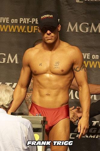 UFC 54 Weigh In