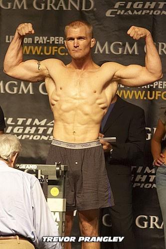 UFC 54 Weigh In