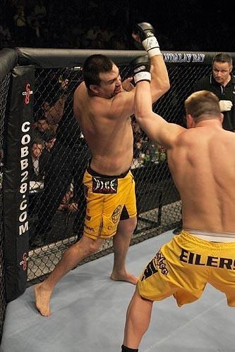 UFC 51 Event Buentello vs. Eilers