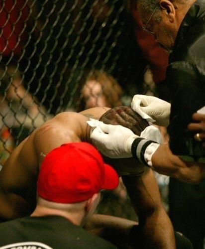 UFC 51 Event Loiseau vs. Ray