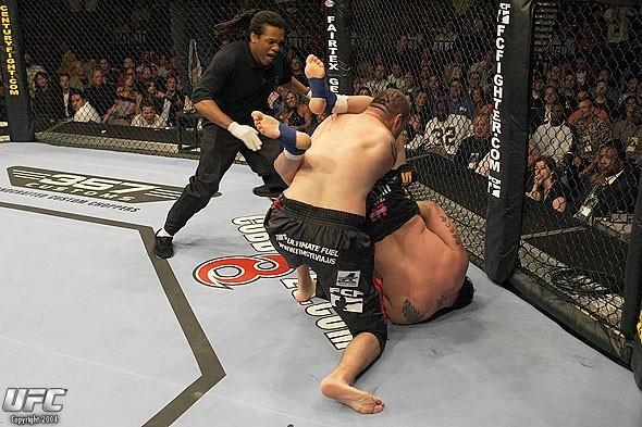 UFC 48 Event Mir vs. Sylvia