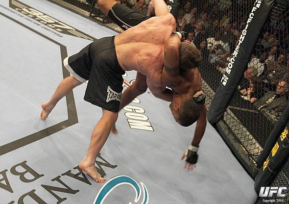 UFC 48 Event Hughes vs. Verissimo