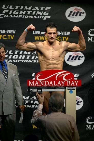 UFC 46 Weigh In
