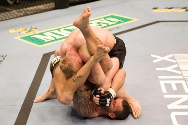 UFC 70: Nations Collide Dennis Siver vs. Jess Liaudin