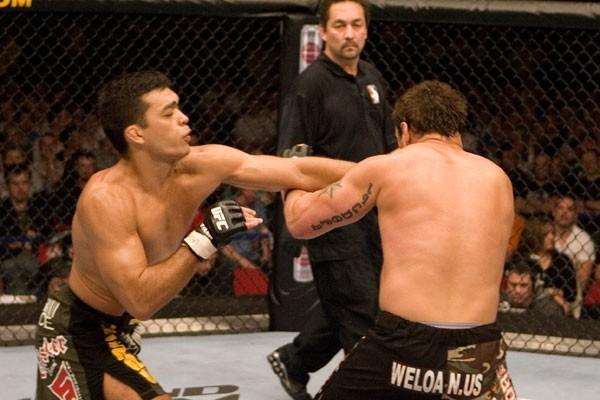 UFC 70: Nations Collide David Heath vs. Lyoto Machida