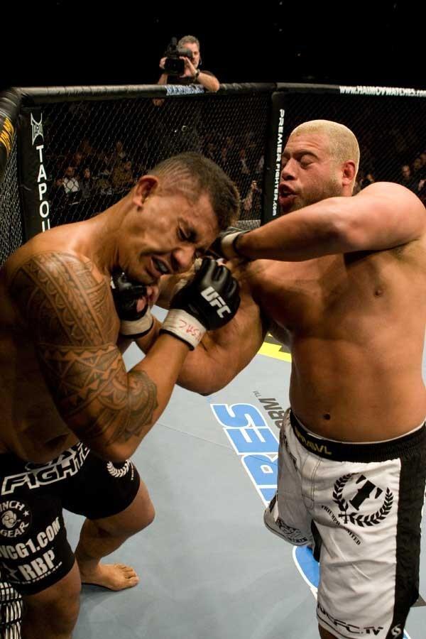 UFC 79 Nemesis Eddie Sanchez vs Soa Palelei