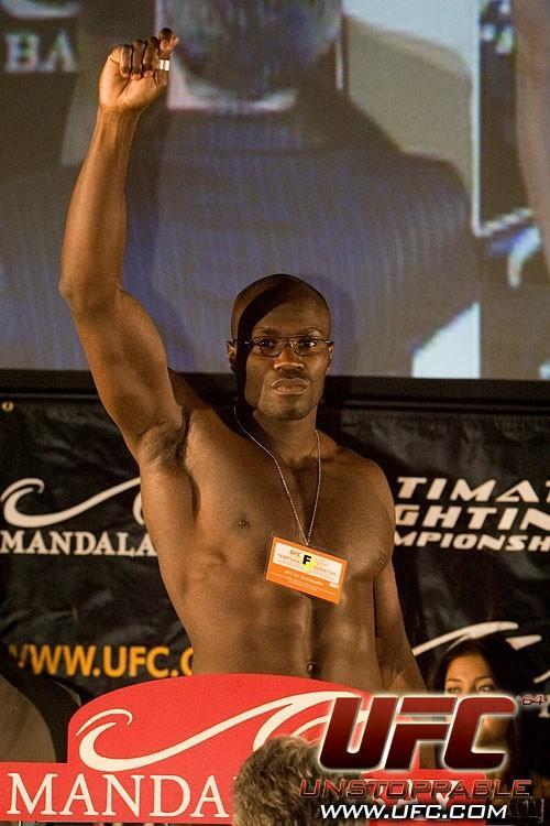 Cheick Kongo UFC 64 Weigh In