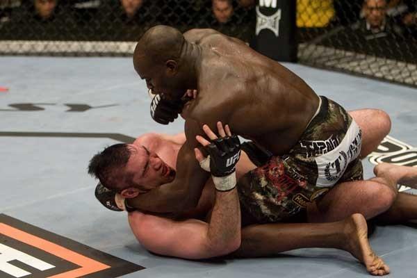 UFC 82 Heath Herring vs Cheick Kongo