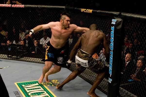 UFC 82 Heath Herring vs Cheick Kongo
