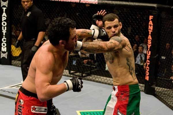 UFC 82 Chris Leben vs Alessio Sakara