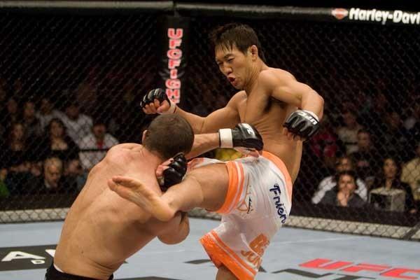 UFC 82 Yushin Okami vs Evan Tanner