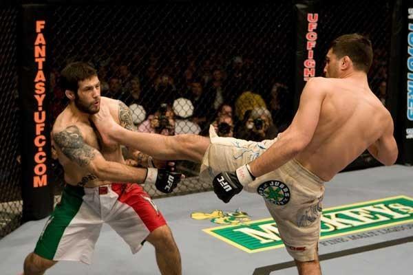 UFC 82 Luigi Fioravanti vs Luke Cummo