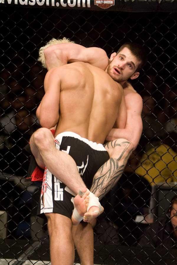 UFC 82 Josh Koscheck vs Dustin Hazelett