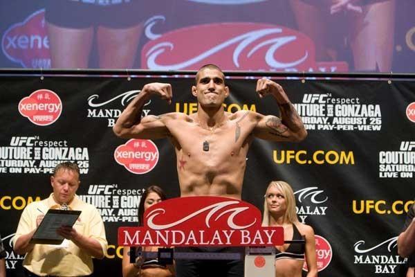 UFC 74 Weigh In Kendall Grove