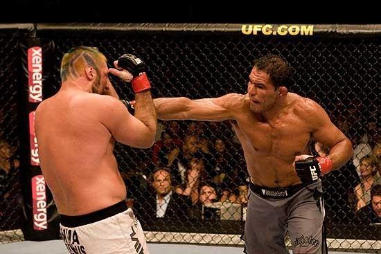 Heath Herring vs Minotauro Nogueira UFC 73