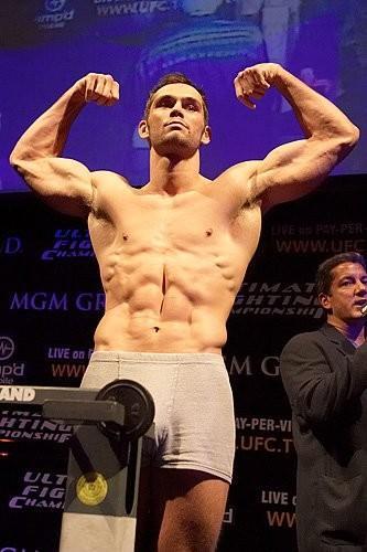 UFC 56 Weigh-in Rich Franklin
