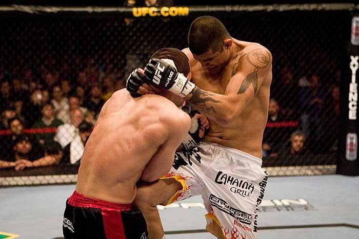 UFC 69: Shootout Alan Belcher vs. Kendall Grove