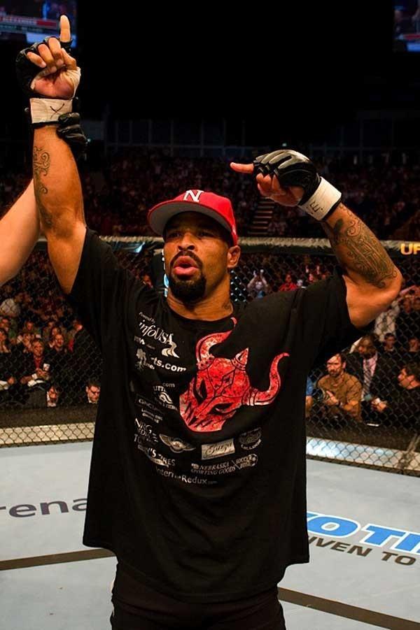 UFC 75 Houston Alexander
