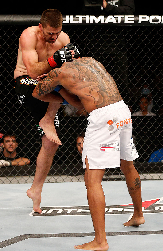 BELO HORIZONTE, BRAZIL - SEPTEMBER 04: (L-R) Keith Wisniewski knees Ivan Jorge in their welterweight fight during the UFC on FOX Sports 1 event at Mineirinho Arena on September 4, 2013 in Belo Horizonte, Brazil. (Photo by Josh Hedges/Zuffa LLC/Zuffa LLC