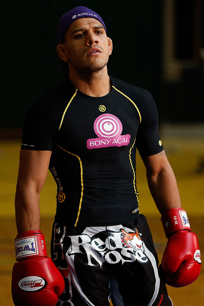 INDIANAPOLIS, IN - AUGUST 26: Rafael dos Anjos holds an open training session for fans and media at Banker's Life Fieldhouse on August 26, 2013 in Indianapolis, Indiana. (Photo by Josh Hedges/Zuffa LLC/Zuffa LLC via Getty Images)