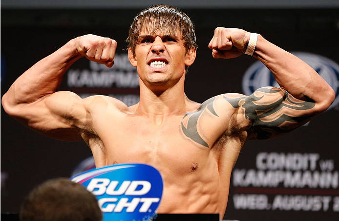 INDIANAPOLIS, IN - AUGUST 27: Roger Bowling weighs in during the UFC weigh-in event at Bankers Life Fieldhouse on August 27, 2013 in Indianapolis, Indiana. (Photo by Josh Hedges/Zuffa LLC/Zuffa LLC via Getty Images)