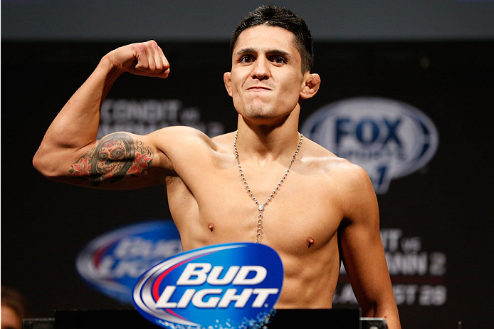 INDIANAPOLIS, IN - AUGUST 27: Erik Perez weighs in during the UFC weigh-in event at Bankers Life Fieldhouse on August 27, 2013 in Indianapolis, Indiana. (Photo by Josh Hedges/Zuffa LLC/Zuffa LLC via Getty Images)