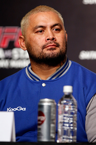 TOKYO, JAPAN - FEBRUARY 28: Mark Hunt interacts with media during a UFC press conference at the Hilton Sjinjuku Hotel on February 28, 2013 in Tokyo, Japan. (Photo by Josh Hedges/Zuffa LLC/Zuffa LLC via Getty Images)