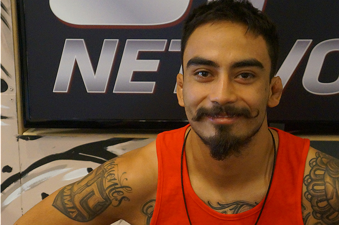 photo_galleries/TUF_Latam-Moustache-Photos/TUF_Latam-Moustache-Photos-DSC01841.jpg