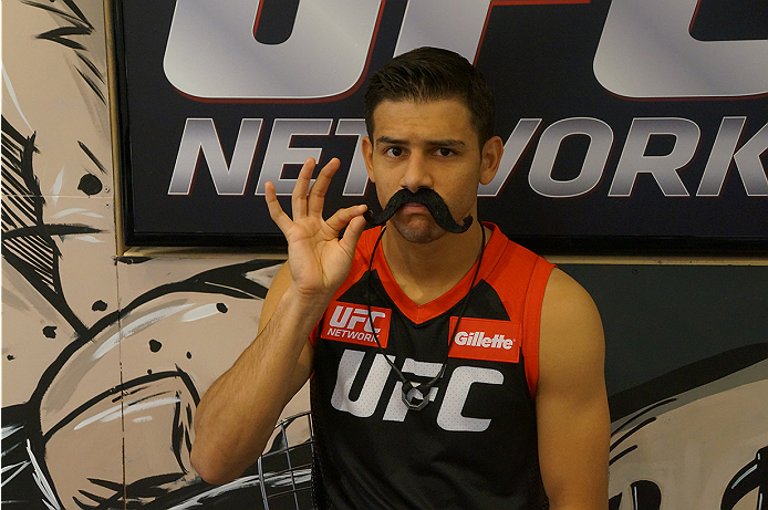 photo_galleries/TUF_Latam-Moustache-Photos/TUF_Latam-Moustache-Photos-DSC01848.jpg