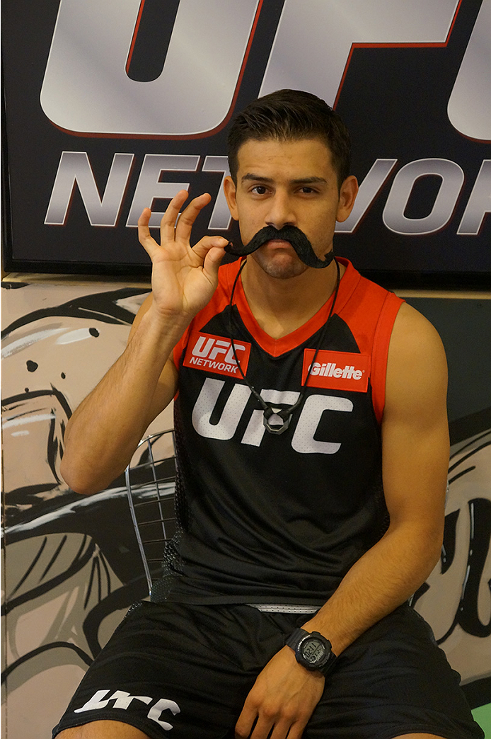 photo_galleries/TUF_Latam-Moustache-Photos/TUF_Latam-Moustache-Photos-DSC01850.jpg