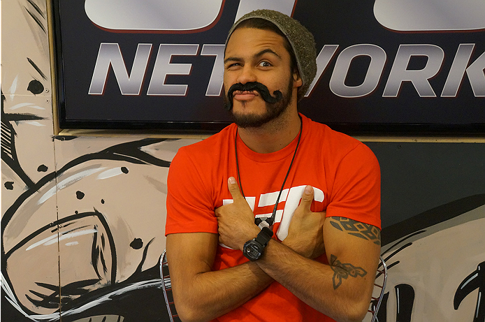 photo_galleries/TUF_Latam-Moustache-Photos/TUF_Latam-Moustache-Photos-DSC01852.jpg