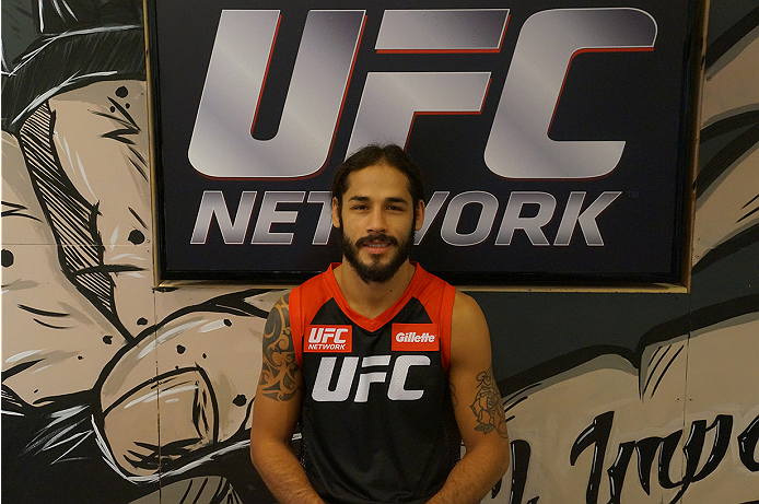 photo_galleries/TUF_Latam-Moustache-Photos/TUF_Latam-Moustache-Photos-DSC01861.jpg