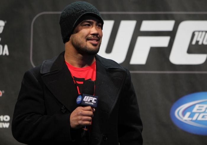 TORONTO, ON - DECEMBER 09: UFC Middleweight contender Mark Munoz interacts with fans during a Q&A session before the UFC 140 Official Weigh-in at the Air Canada Centre on December 9, 2011 in Toronto, Canada. (Photo by Josh Hedges/Zuffa LLC/Zuffa LLC via