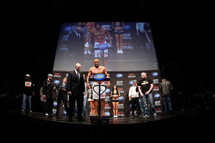 ANAHEIM, CA - FEBRUARY 22: Dan Henderson weighs in during the UFC 157 weigh-in at Honda Center on February 22, 2013 in Anaheim, California. (Photo by Josh Hedges/Zuffa LLC/Zuffa LLC via Getty Images)